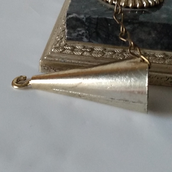 Dilly MFG Co Vintage gilded metal and marble pillar candleholders - Picture 11 of 16